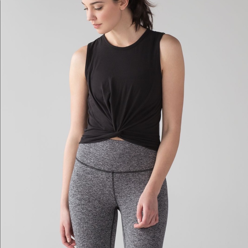 LULULEMON Crescent Tank